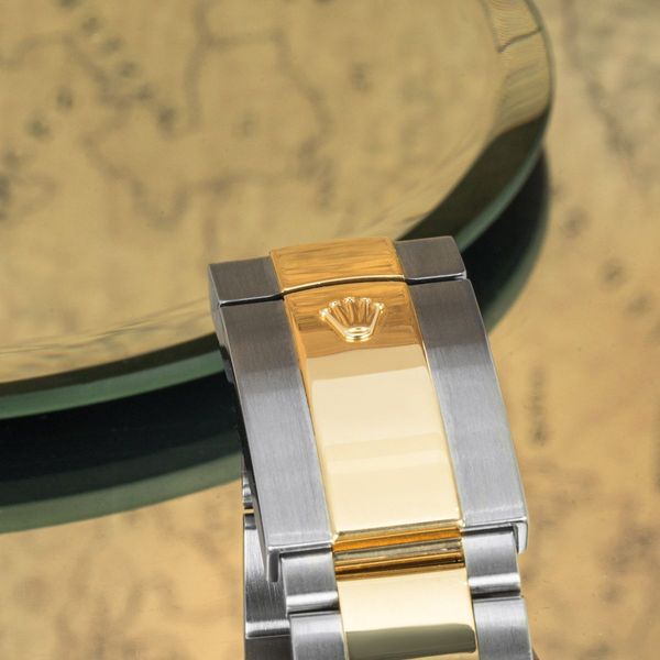 Rolex Sky-Dweller 326933